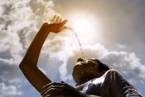 staying hydrated in summer heat