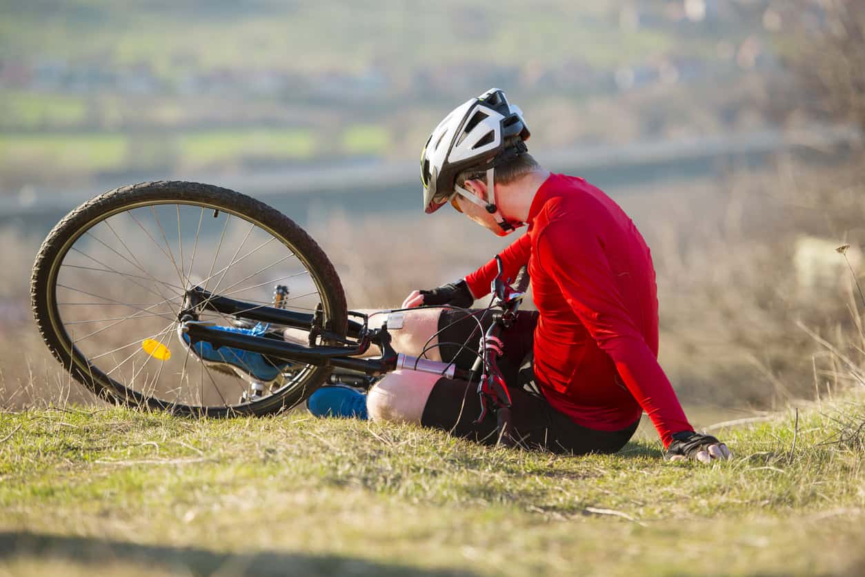 summer injury on bicycle